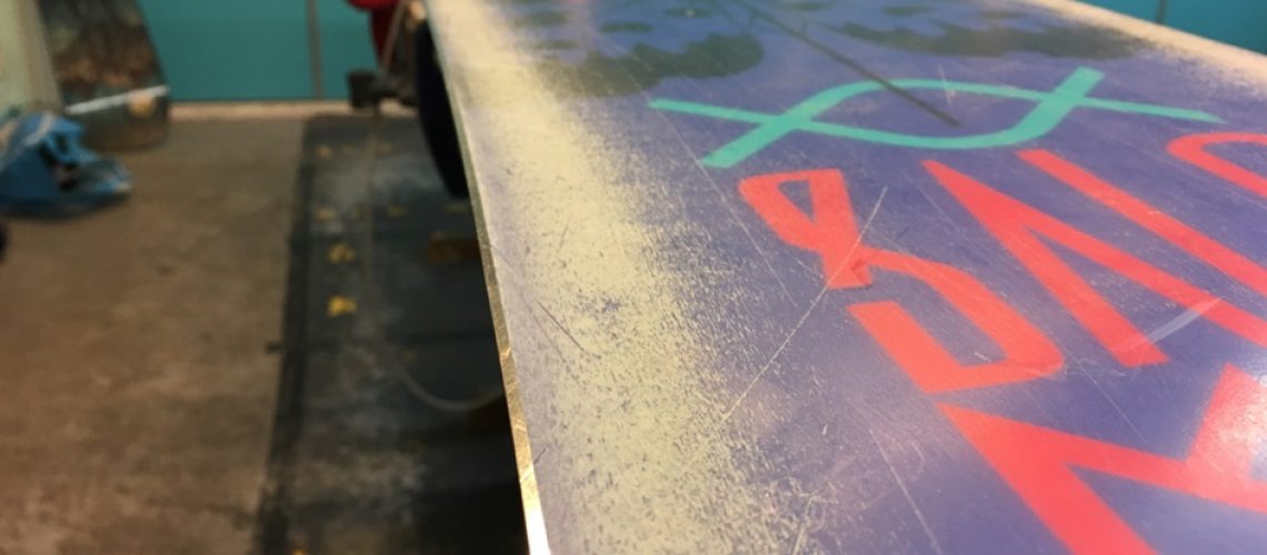 Nieuw-Snowboard-als-eerste-waxen